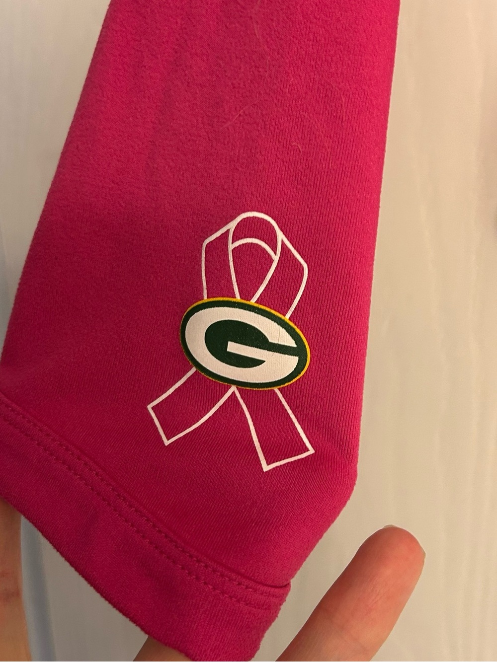 Nike Women's Pink Quarter-Zip Green Bay Packers  Dri-FIT Pullover. - Picture 5 of 6